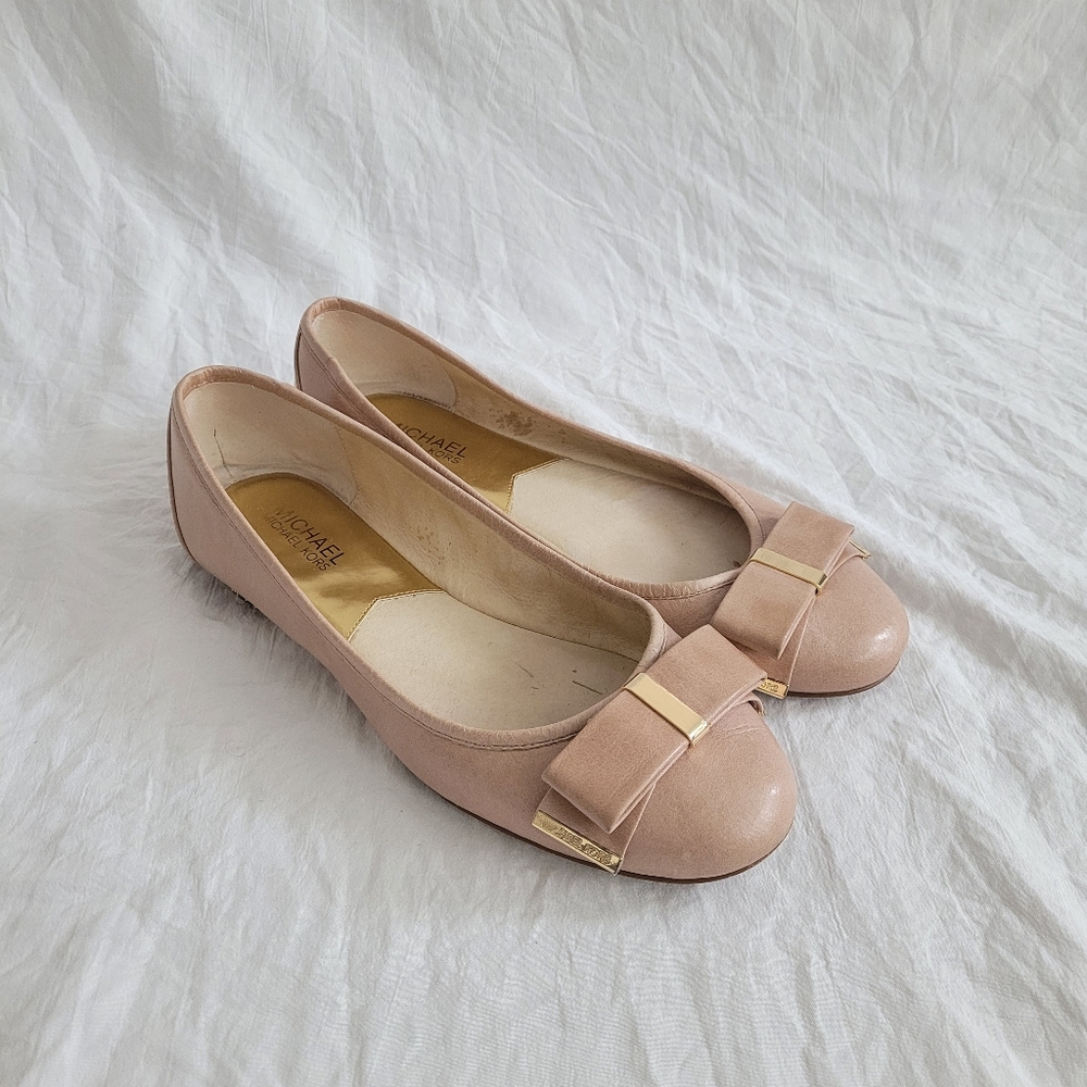 Michael Kors Kiera Bow Ballet Flats In Nude